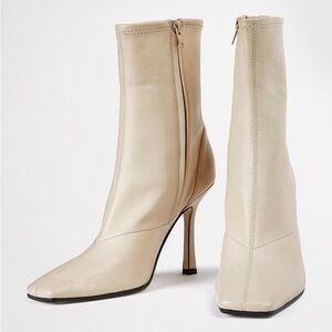 Tony Bianco Halsey vanilla Nappa ankle boots